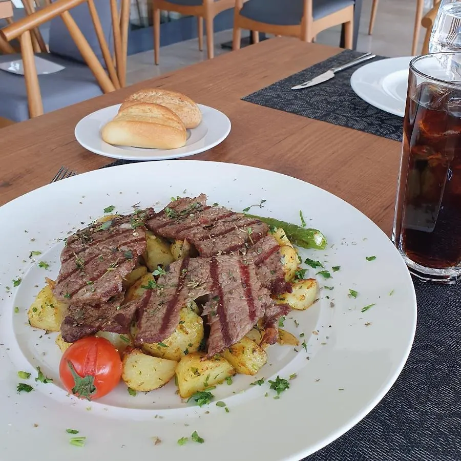 Ramada By Wyndham Izmir Aliaga Hotel