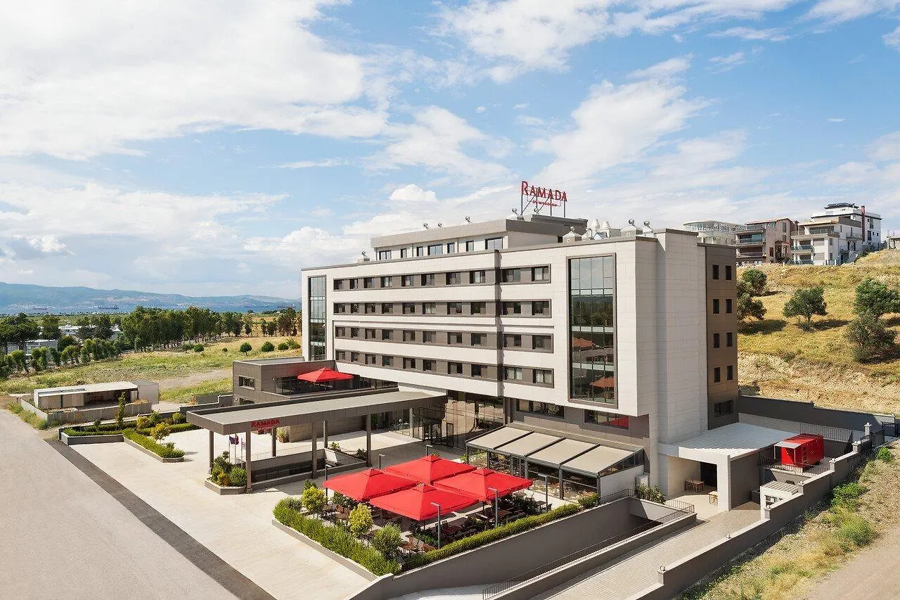 Ramada By Wyndham Izmir Aliaga Hotel