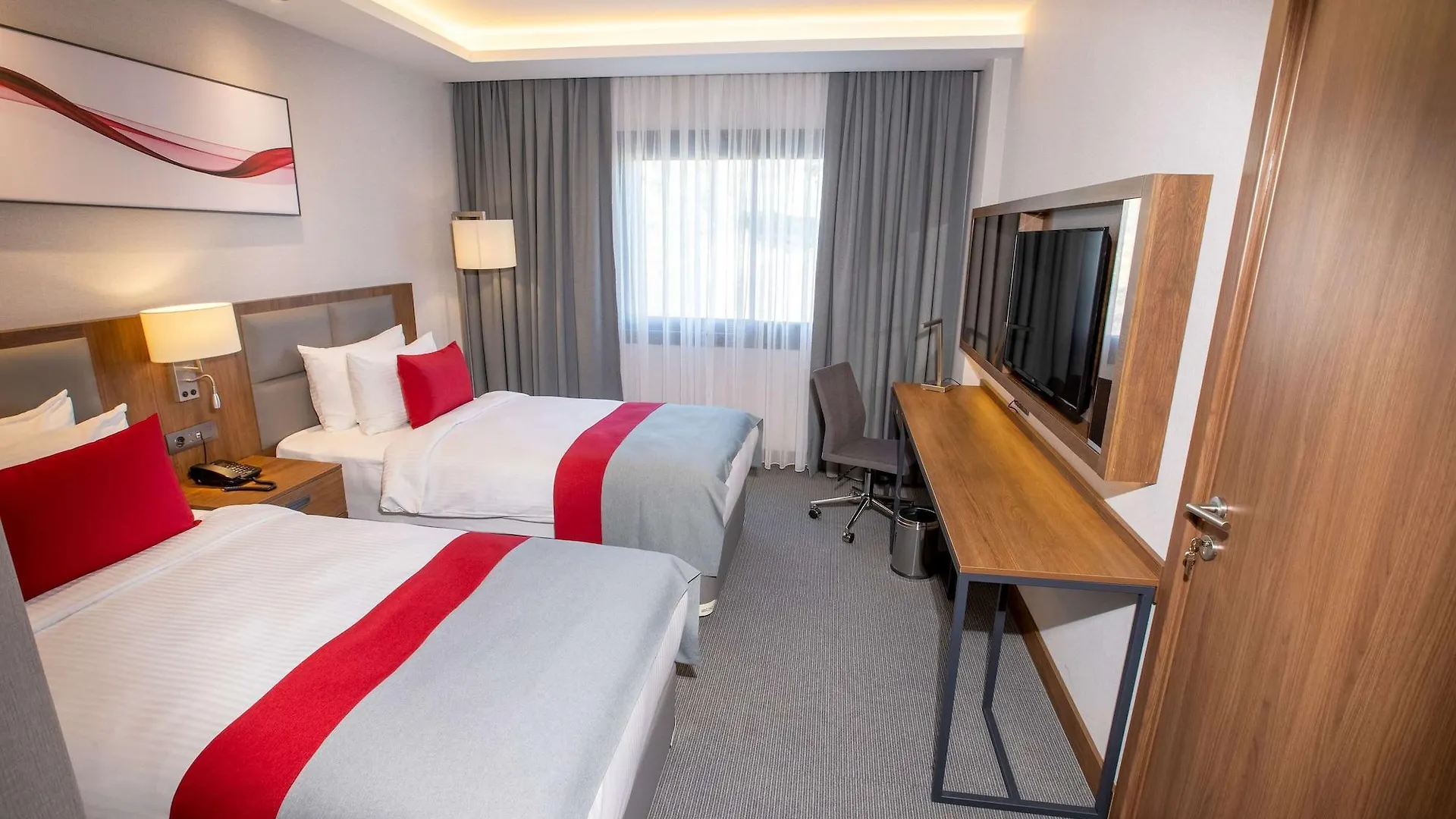 Ramada By Wyndham Izmir Aliaga Hotel